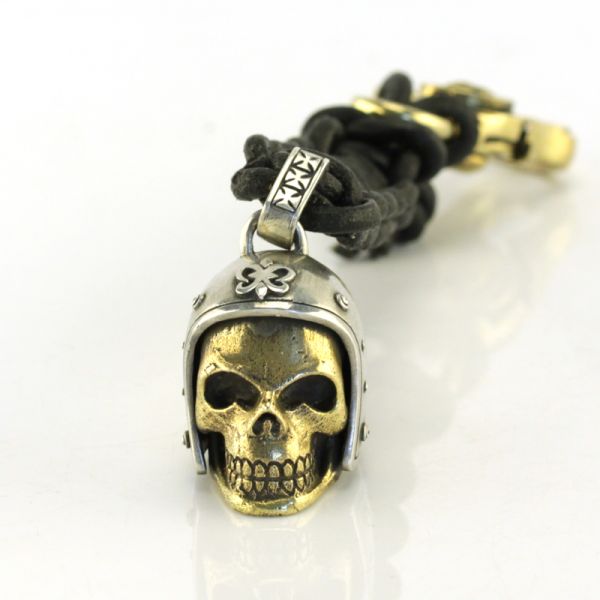 Schlüsselanhänger "Biker Skull Gold" 925er Silber schwarzes Kalbsleder Bronze vergoldet