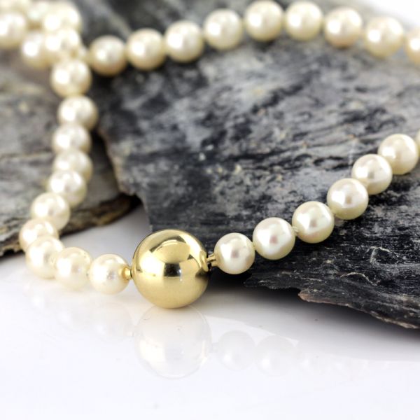 Akoya Perlenkette Jörg Heinz Steckschließe Kugel 750er Gelbgold (3494)