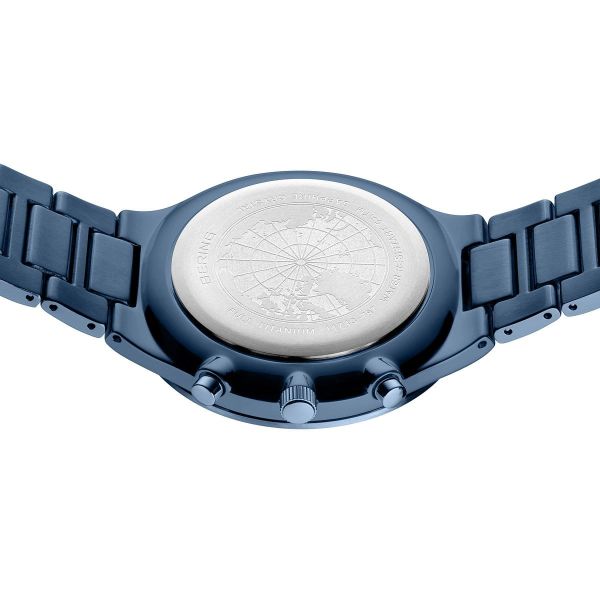 BERING Herren Armbanduhr Titan Chrono blau gebürstet 11743-797 NEU