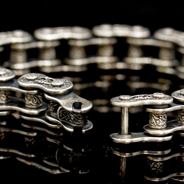 Armband Gliederarmband "BIKERCHAIN" 210 mm Handgraviert by ZOCALO Japan NEU