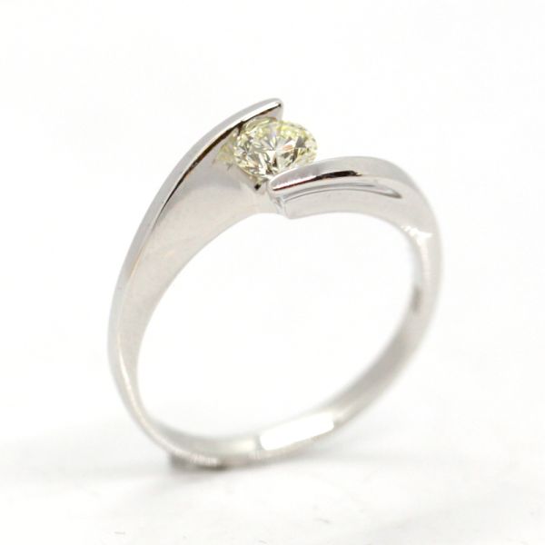 Brillant Spannring 585er Weißgold 0,30 Ct Diamanten im Brillantschliff GR 54 NEU