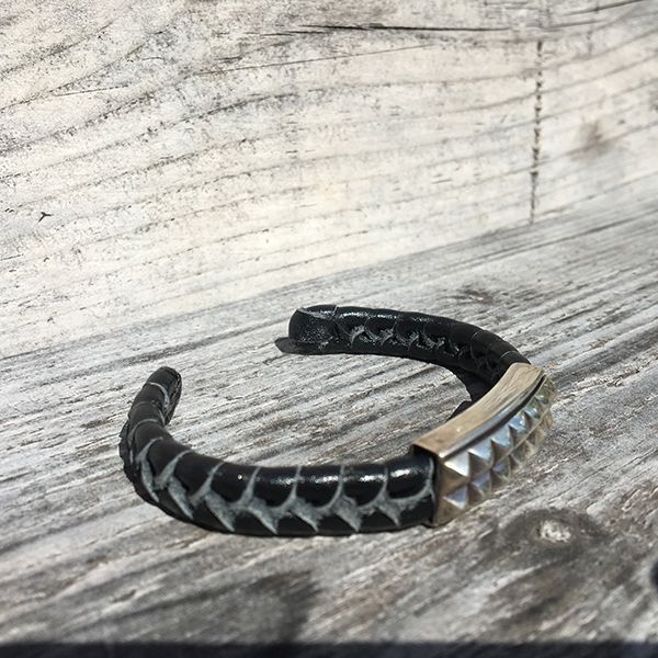 JJJ LA Armspange "SPIKES" schwarzes Leder 925er Silber Medium