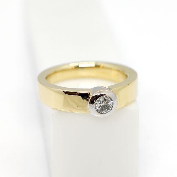 Brillantring Solitär 585er Gelbgold circa 0,30ct (22092)