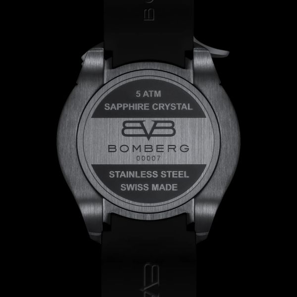 BOMBERG BOLT-68 Racing "KYALAMI" Chrono 45 mm Edelstahl PVD Black Silikonband BS45CHPBA.059-17.12 NE