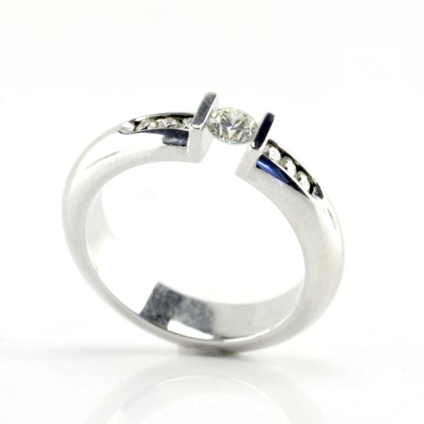 Brillant Spannring 585er Weißgold 0,37 Ct Diamanten im Brillantschliff GR 53 NEU