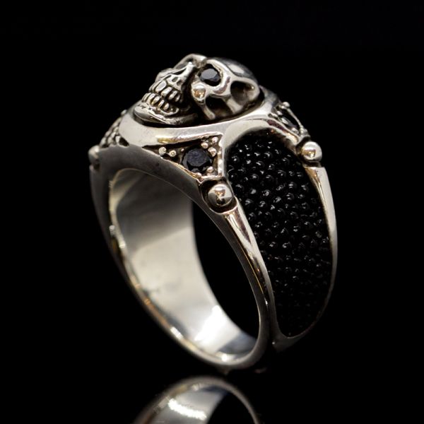 Ring "SKULL RAY" 925er Silber Rochenleder Onyx Totenkopf by JJJ LA GR 72 NEU