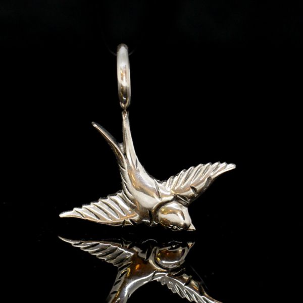 Anhänger "SWALLOW" in 925er Silber 38 x 43 mm NEU